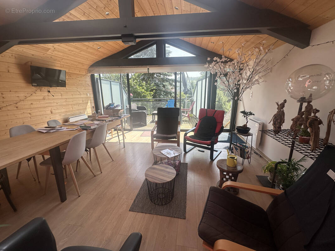 Maison à YSSINGEAUX