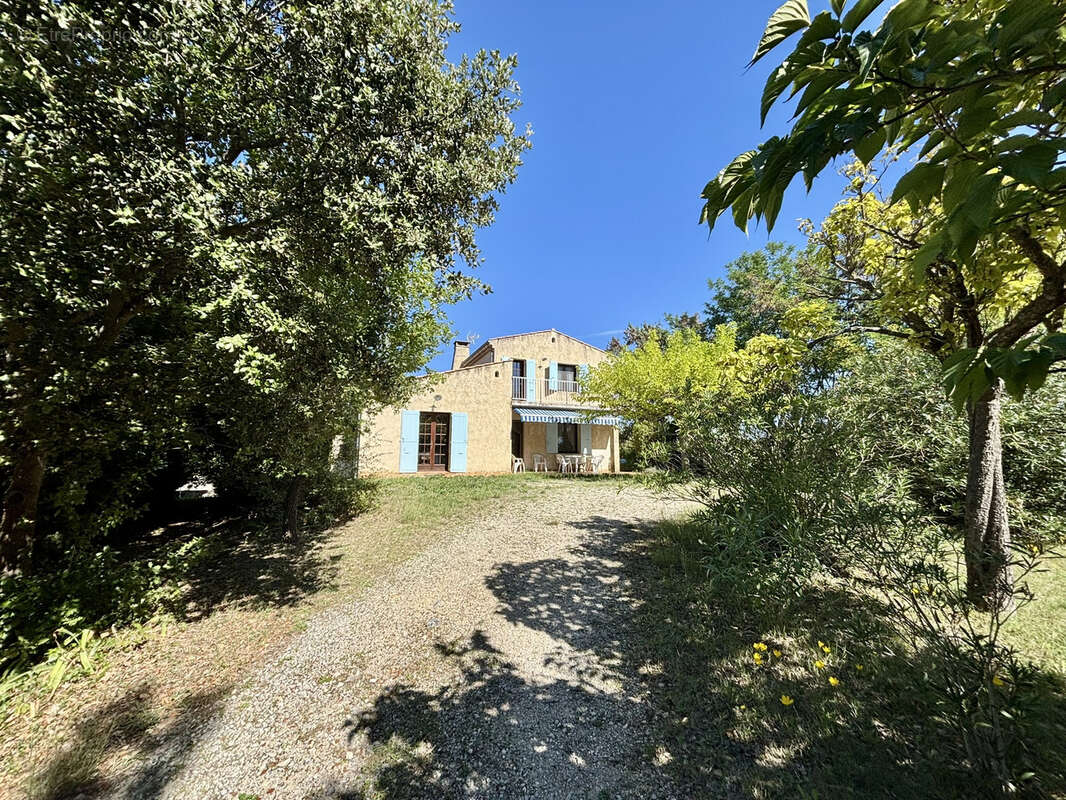 Maison à GRIGNAN
