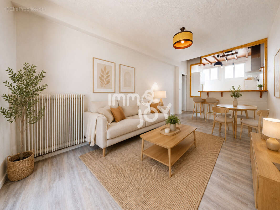 Appartement à VENERQUE