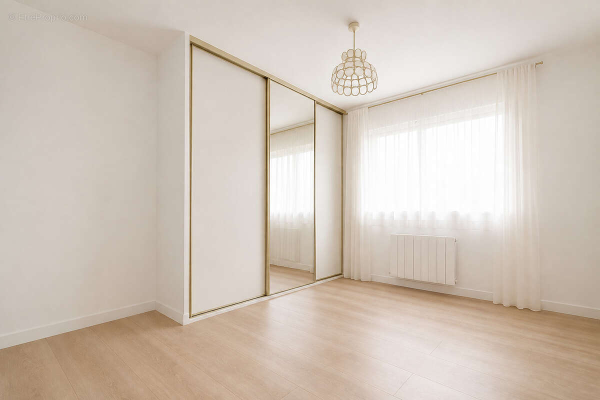 Appart 157 m2, T7, climatisé, balcon, garages, proche centre ville - photo 14