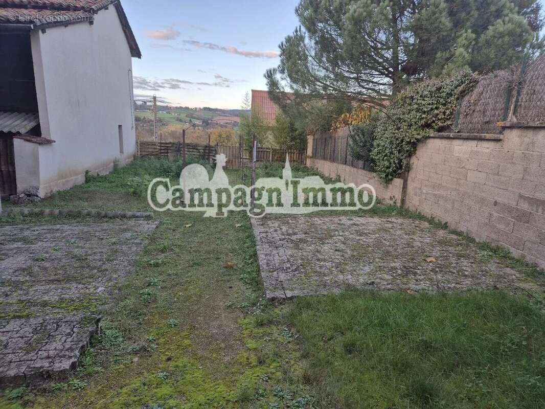 Maison à ESSERTINES-EN-DONZY