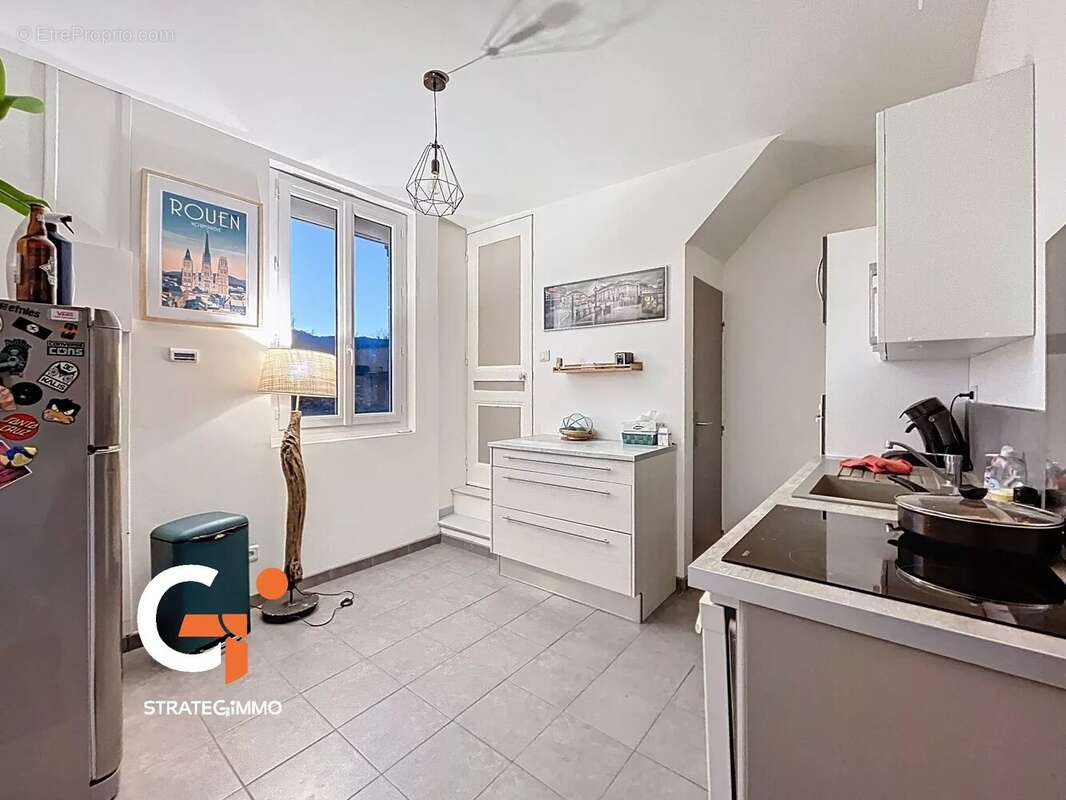 Maison à DEVILLE-LES-ROUEN