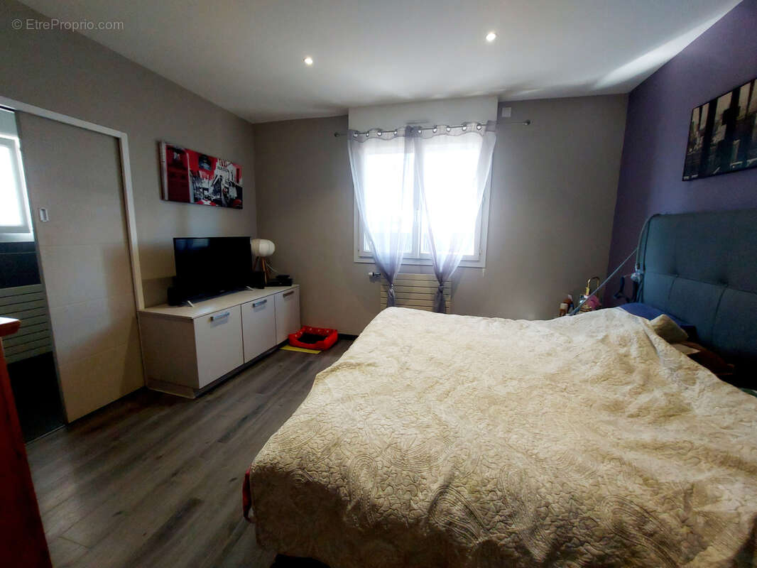 Maison à SAINT-BERTHEVIN