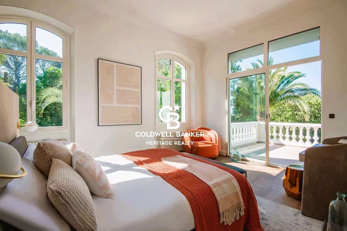 Maison à SAINT-RAPHAEL