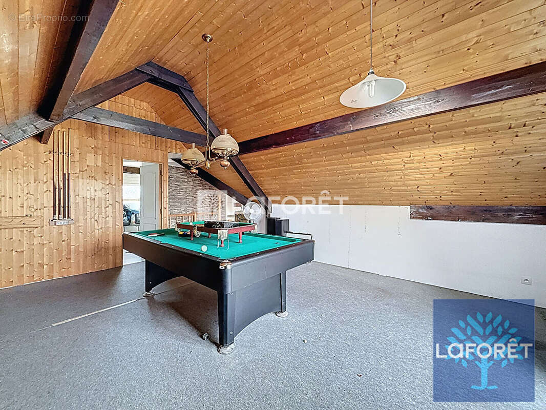 Maison à VIGNEUX-SUR-SEINE