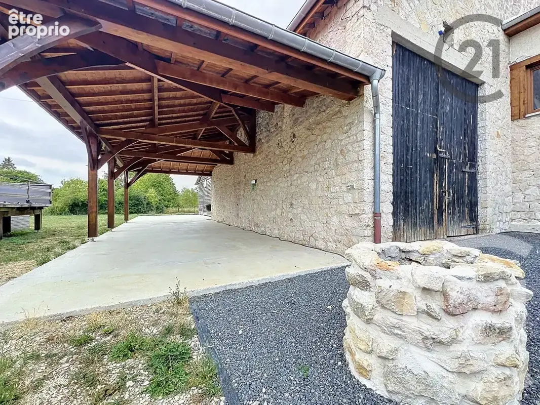 Maison 8 pièces 189 m² à vendre à Givry (08130) - photo 3
