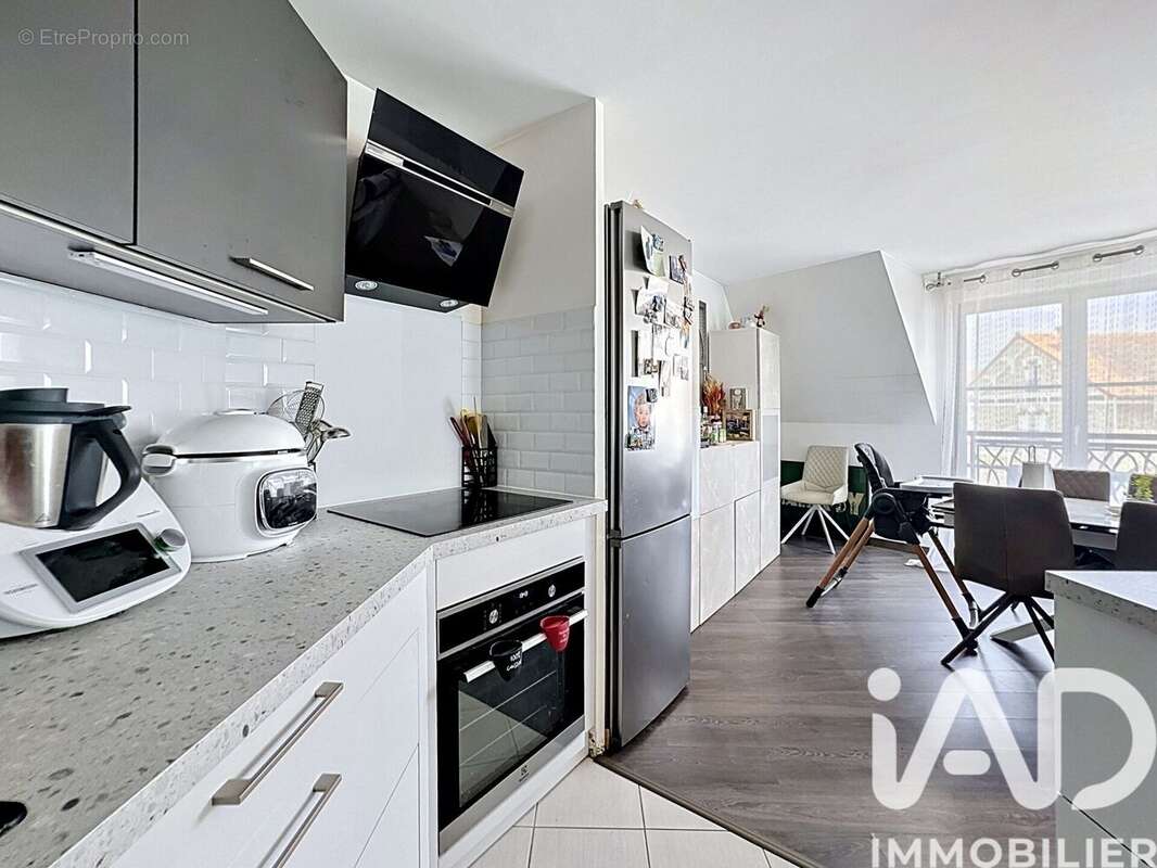 Photo 4 - Appartement à MOISSY-CRAMAYEL