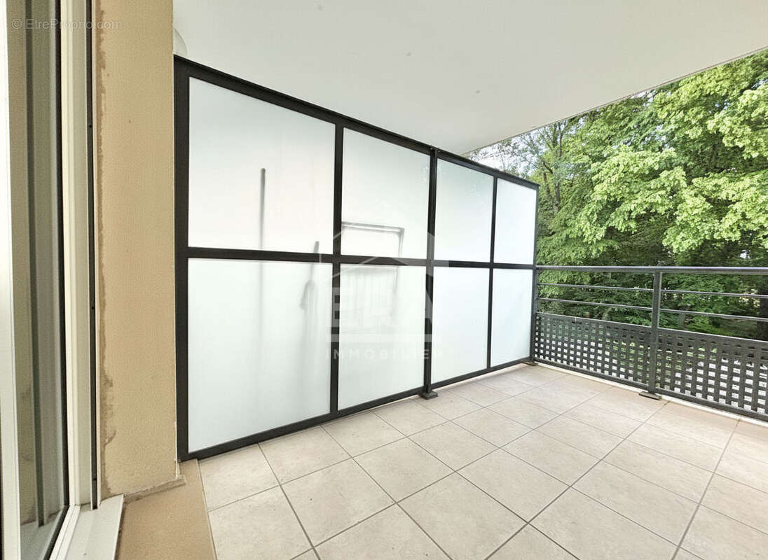 Appartement à PONTAULT-COMBAULT