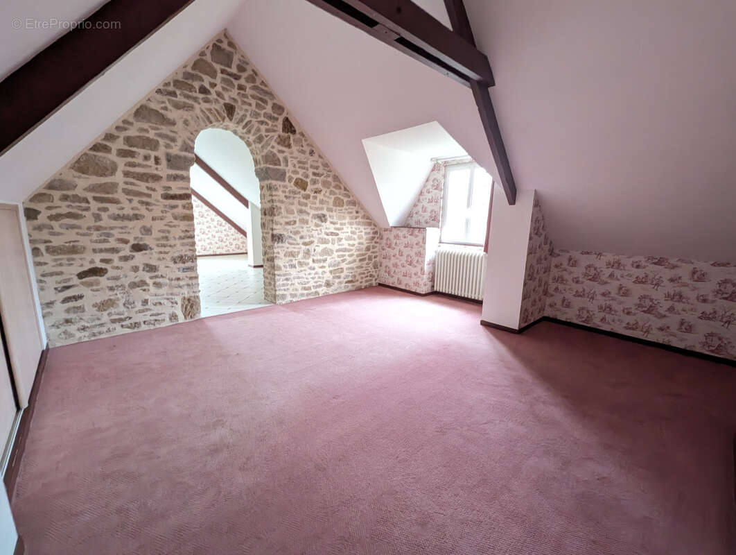 Maison à SAINT-AUBIN-DES-PREAUX