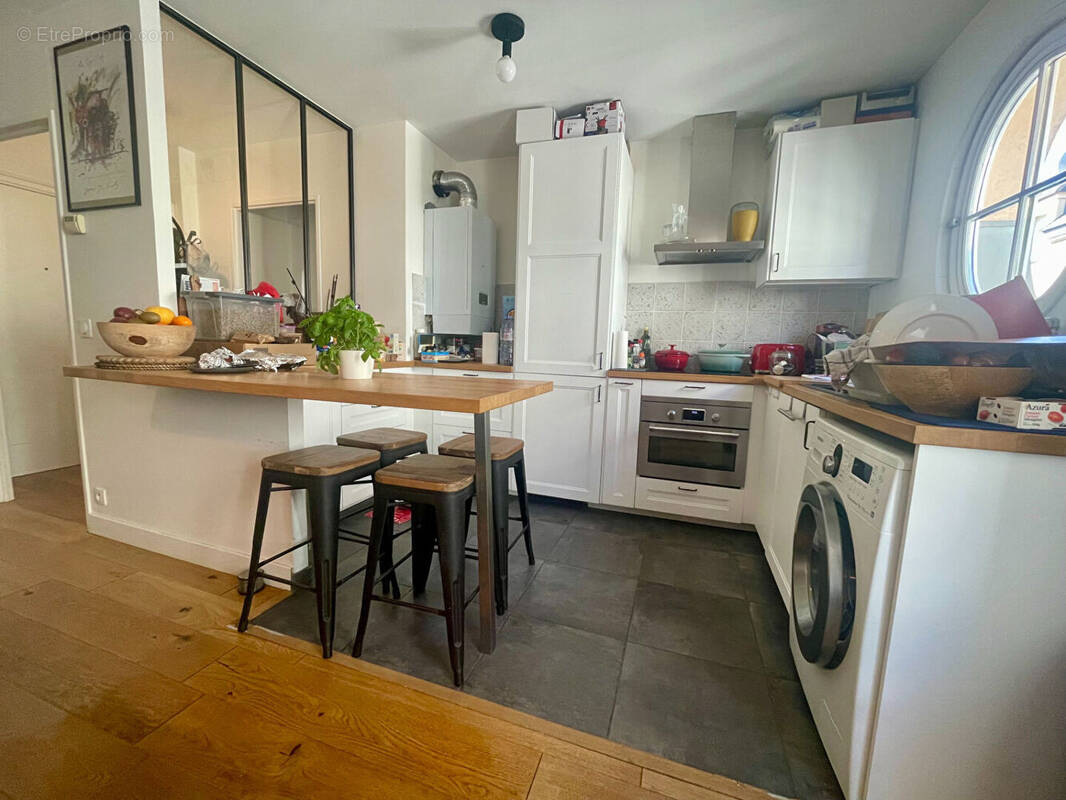 Appartement à BRIE-COMTE-ROBERT