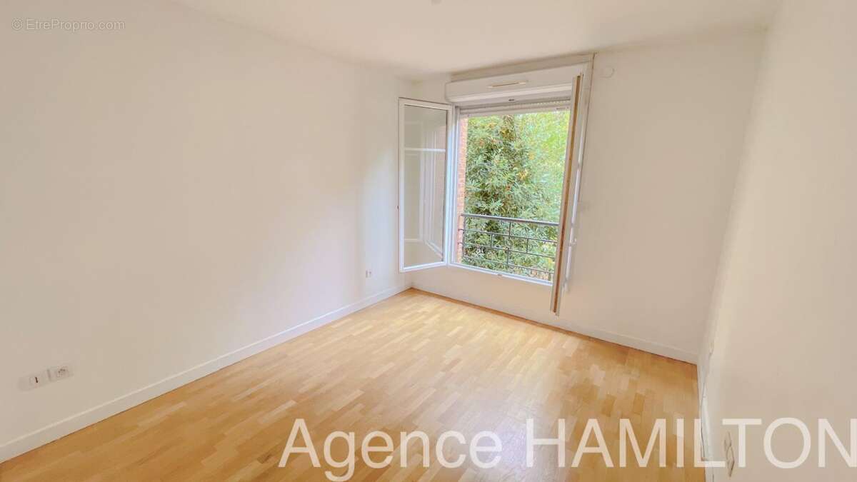 Appartement à GARCHES