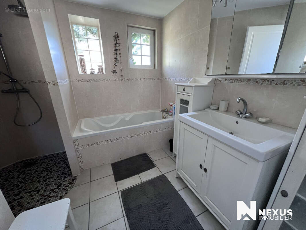 Appartement à BELBEUF