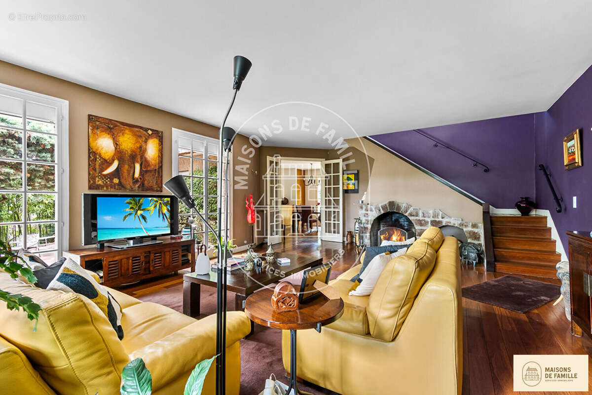 Maison à LA CELLE-SAINT-CLOUD