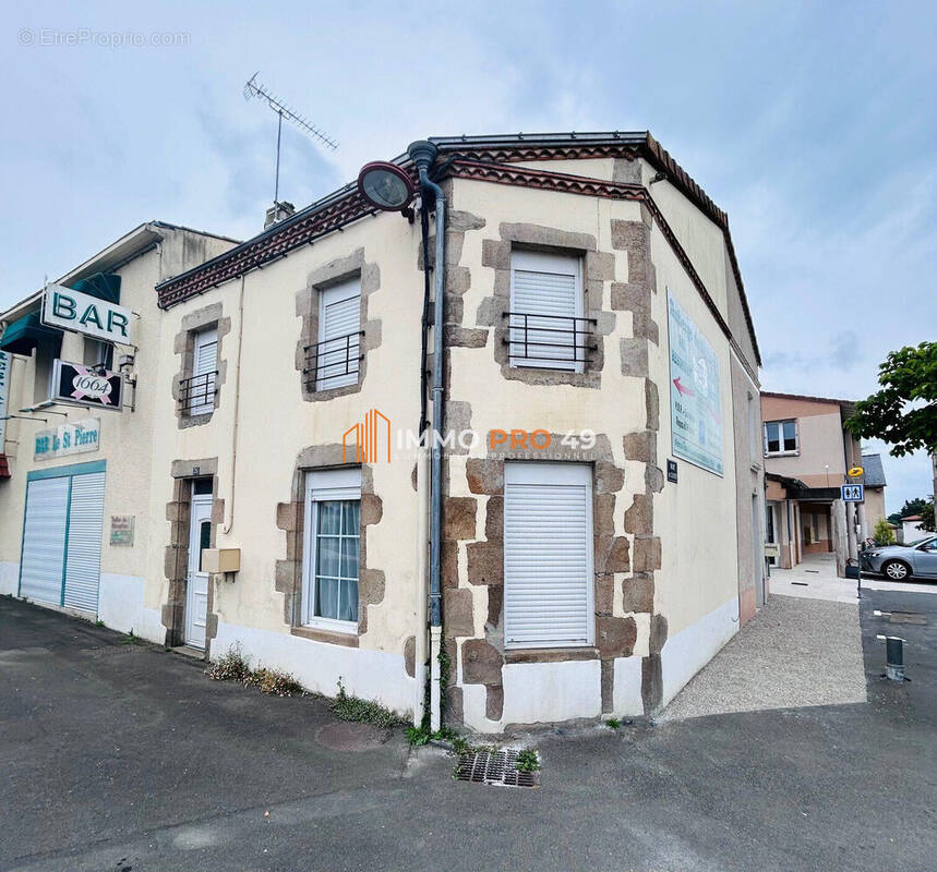 Commerce 490 m² à Cholet  - photo 7