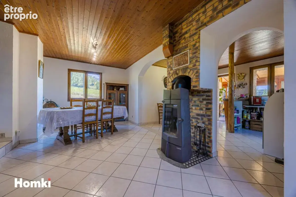 Maison/Villa T5 de 131 m² à Alby-sur-Chéran 74540 - photo 2