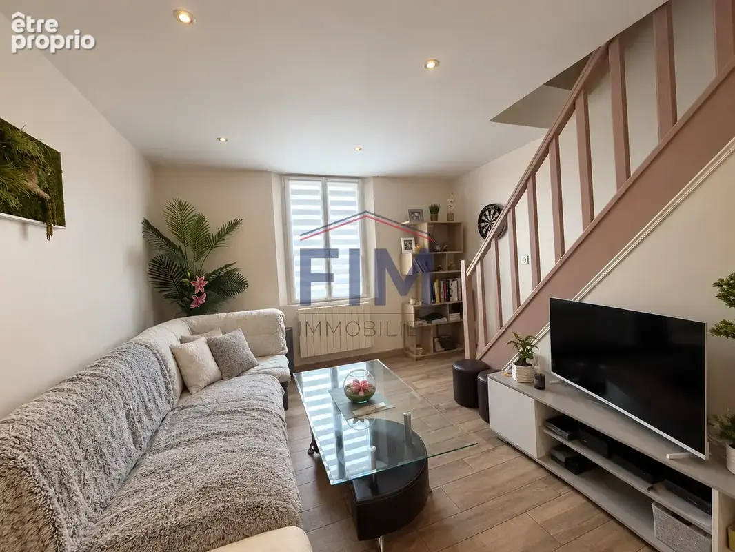 Maison de ville - photo 1