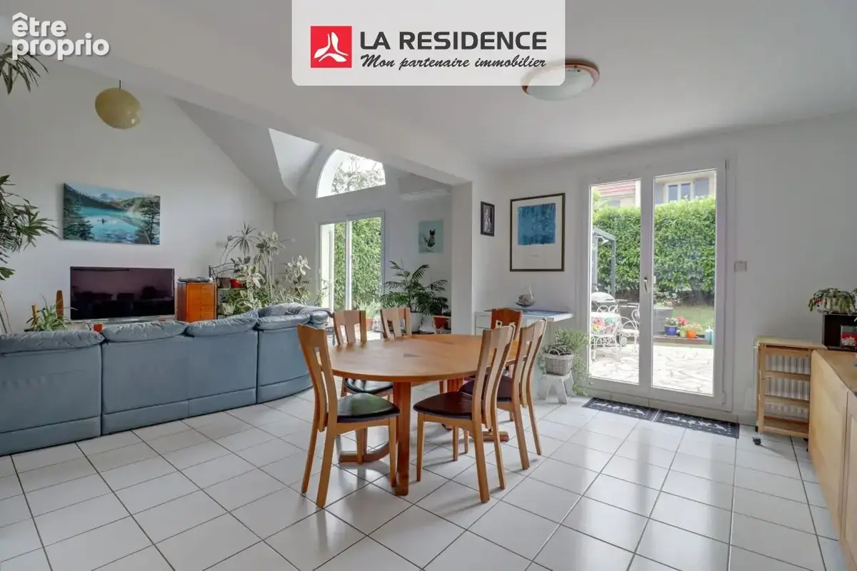 Maison 7 pièces 185 m² à vendre à Verneuil-Sur-Seine (78480) - photo 2