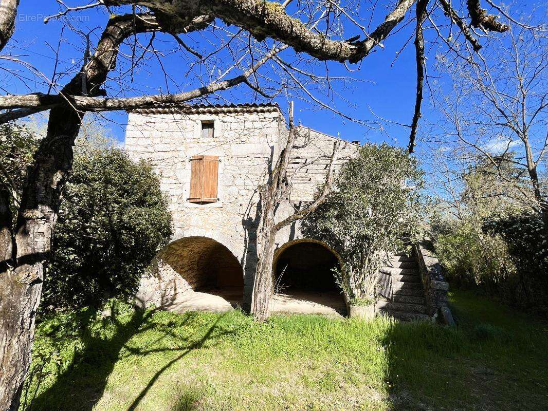 Maison à SAINT-ALBAN-AURIOLLES