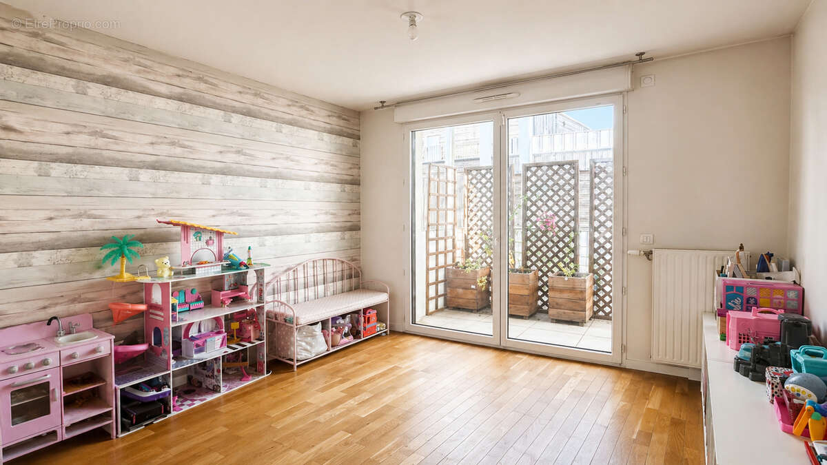 Appartement à IVRY-SUR-SEINE