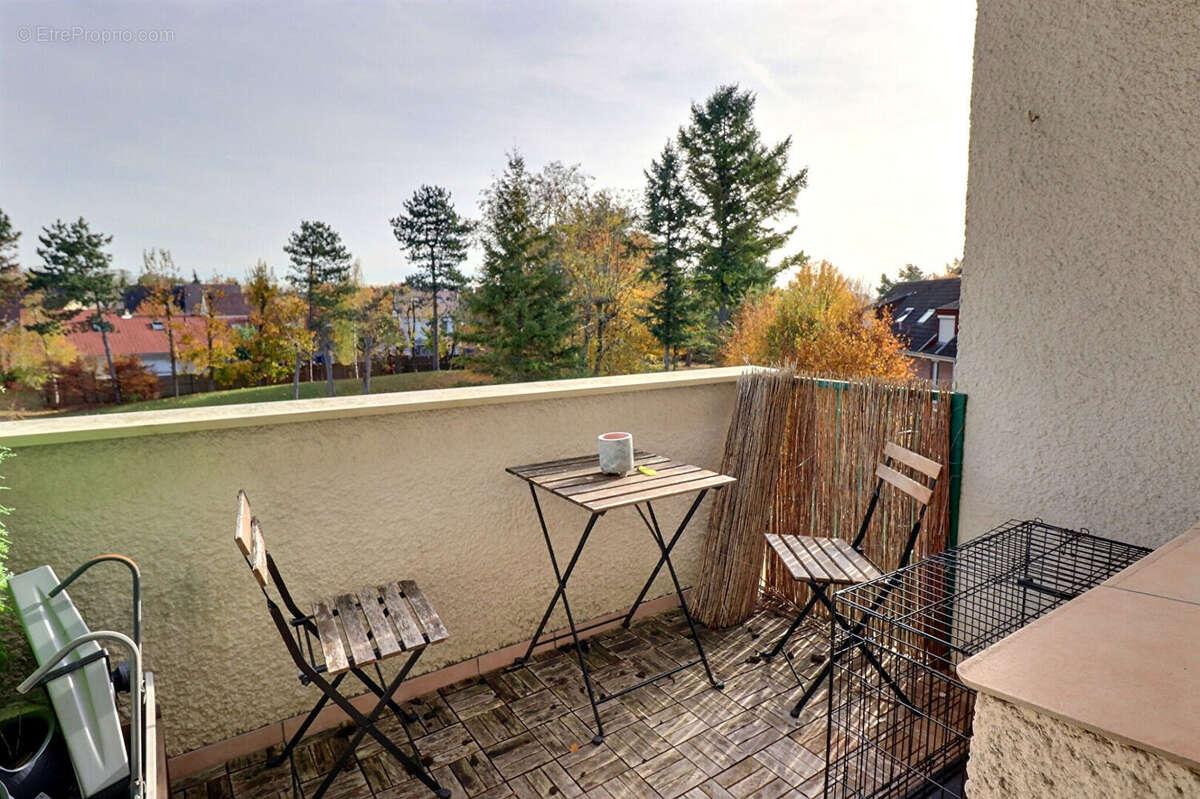 Appartement à SAINT-OUEN-L'AUMONE