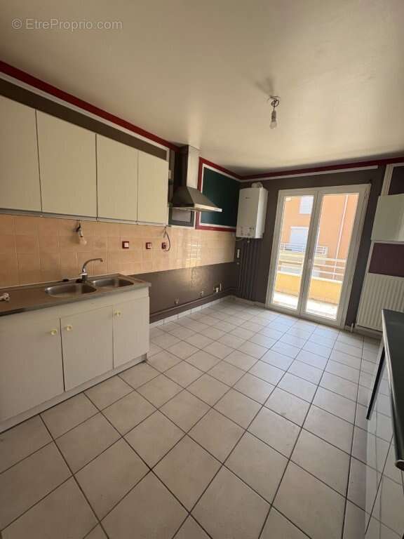 Andrézieux-Bouthéon - Appartement T3 - photo 8