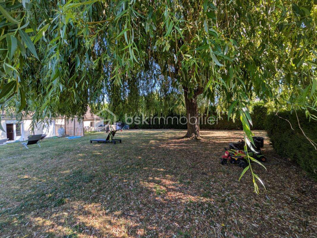 Terrain constructible de 522 m² – Saint-Pathus (77178) - photo 5