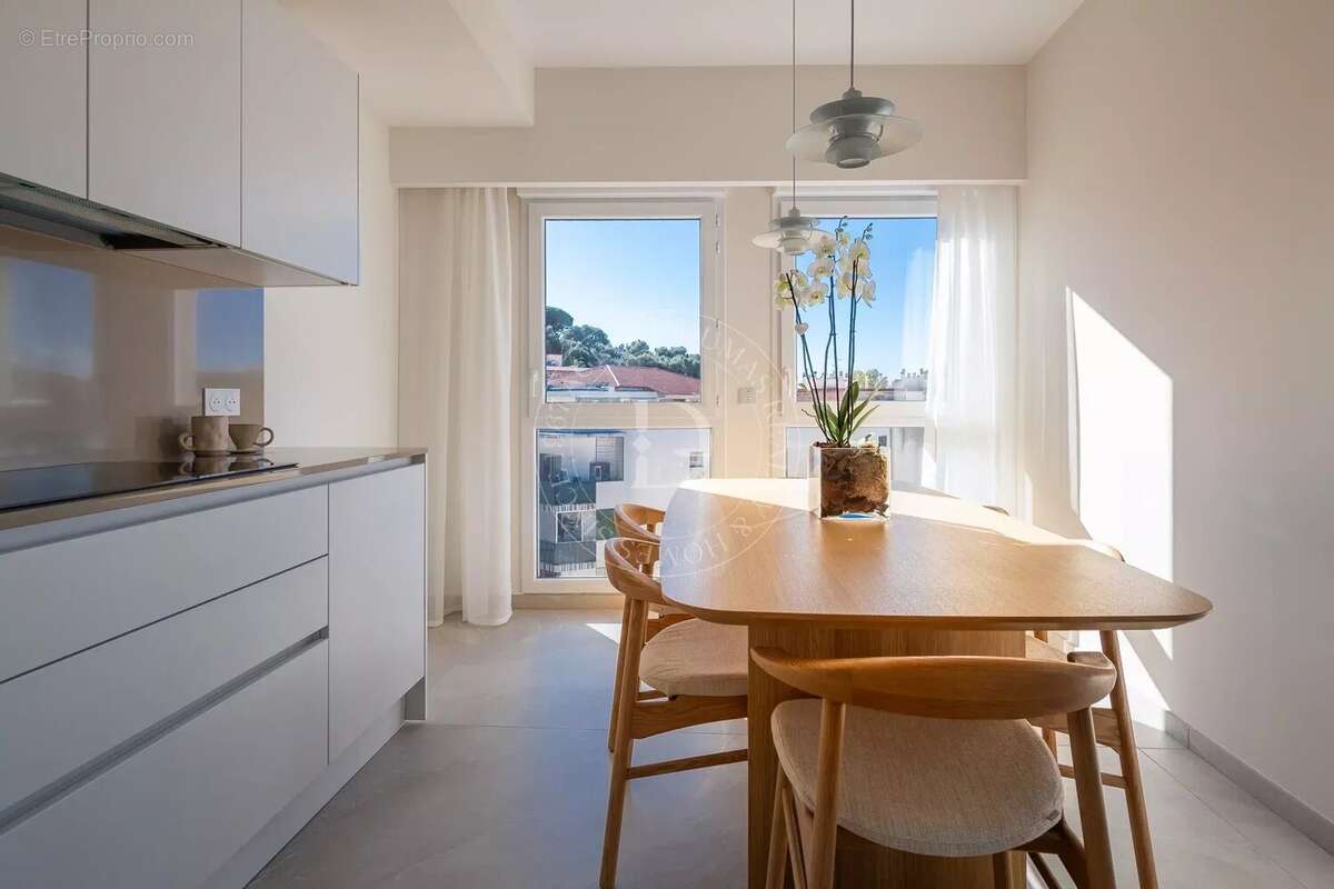 Duplex avec terrasses au dernier étage - photo 4