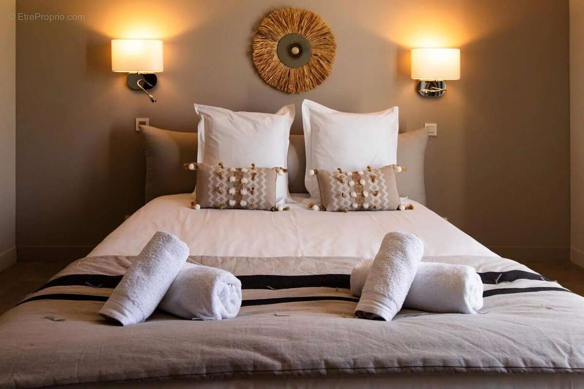 Maison à MAUSSANE-LES-ALPILLES