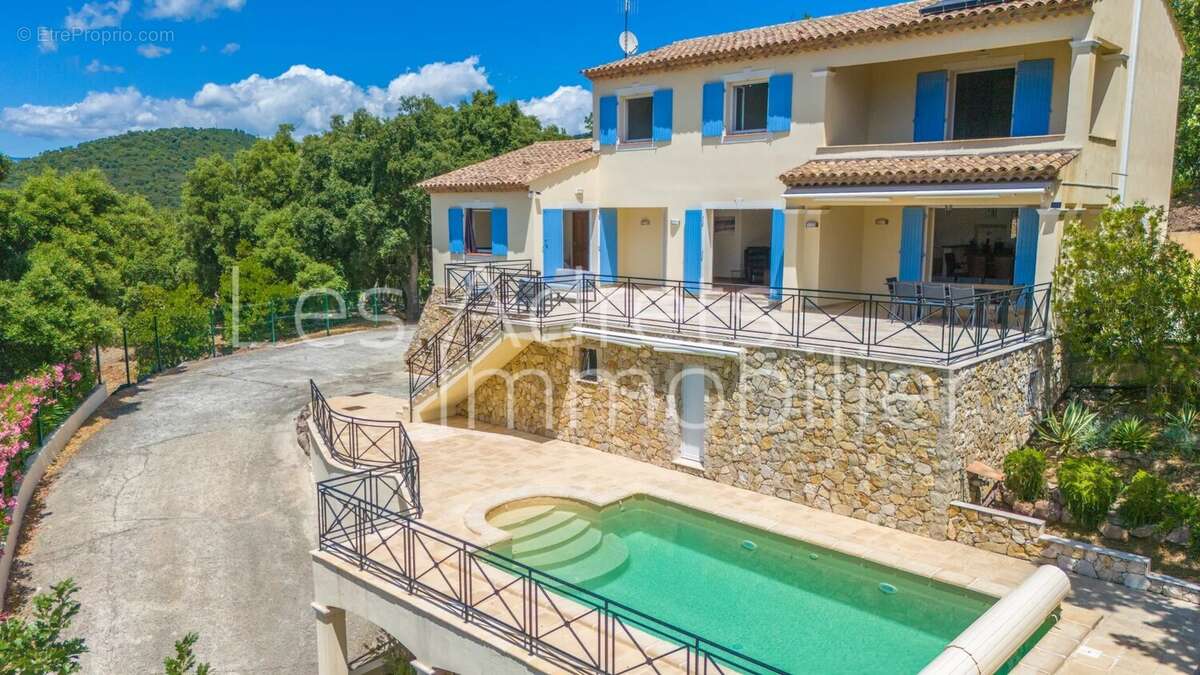 Maison à LES ADRETS-DE-L'ESTEREL