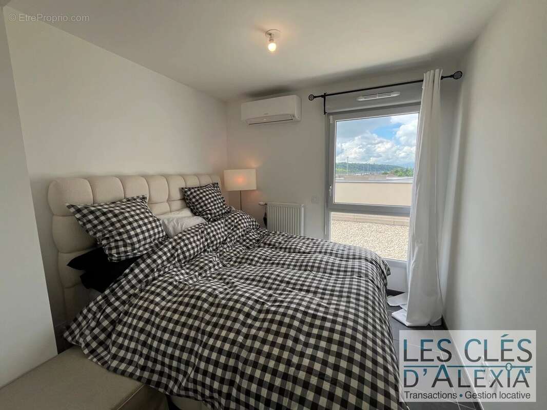 Appartement à FEYZIN