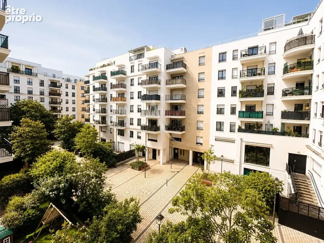 Suresnes Résidence Sisley - Appartement 4 pièces 83m² avec terrasse - Parking et Cave - photo 3