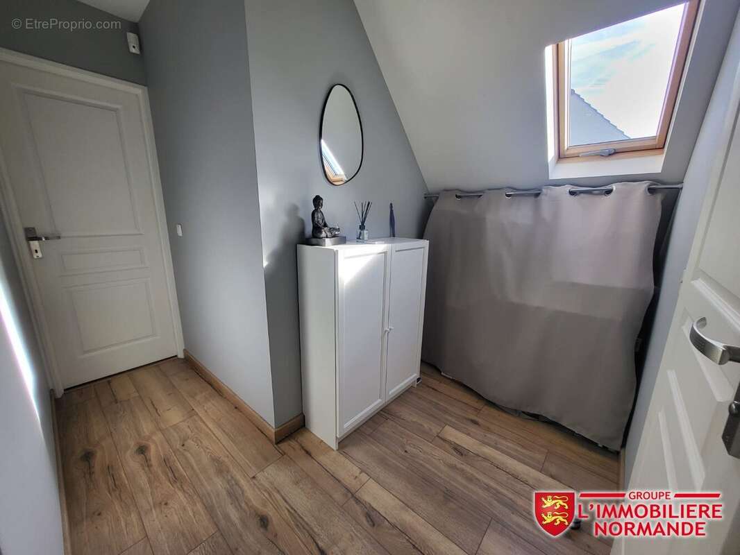 Maison à BONNIERES-SUR-SEINE