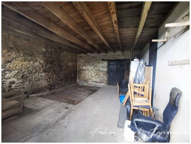 Maison à LOYAT