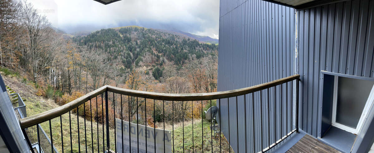 'sous compromis' t3 balcon résidence altitude 1500 - photo 6