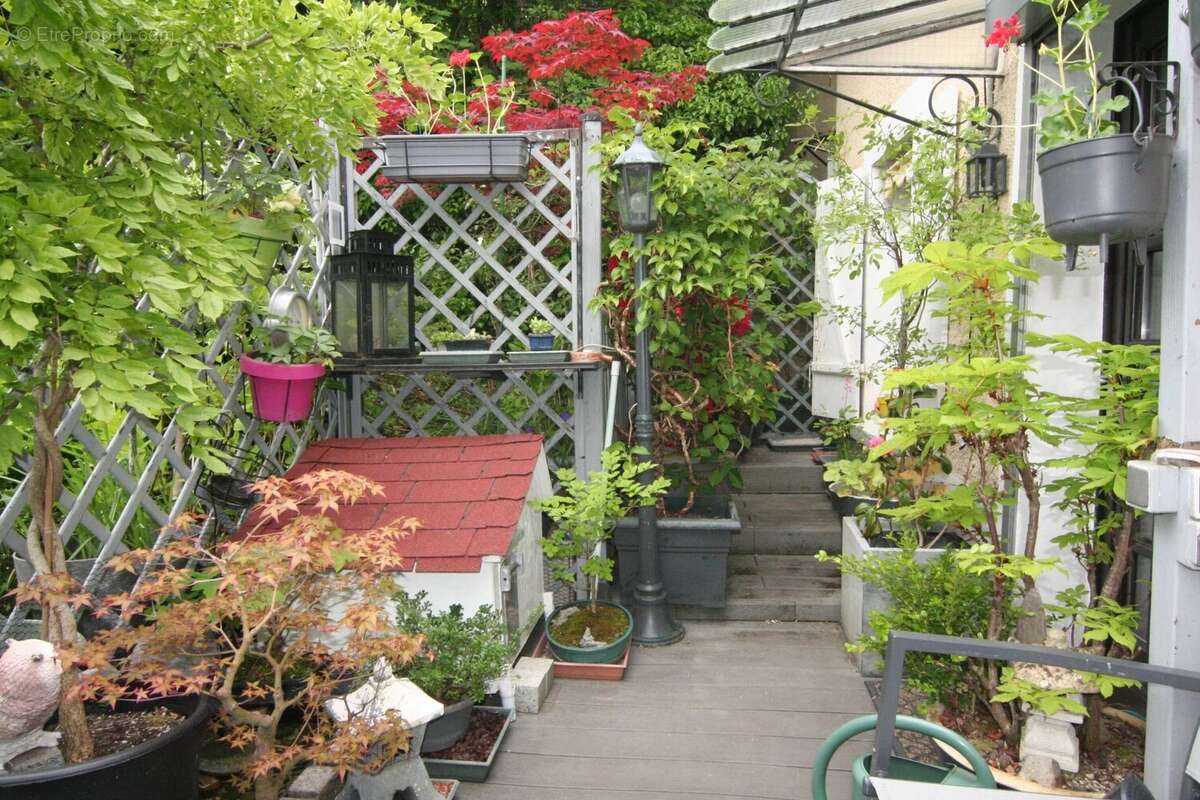 Maison à SAINT-CHERON