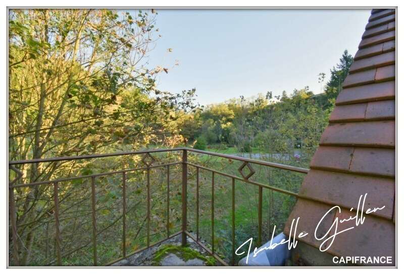 Maison à NERIS-LES-BAINS