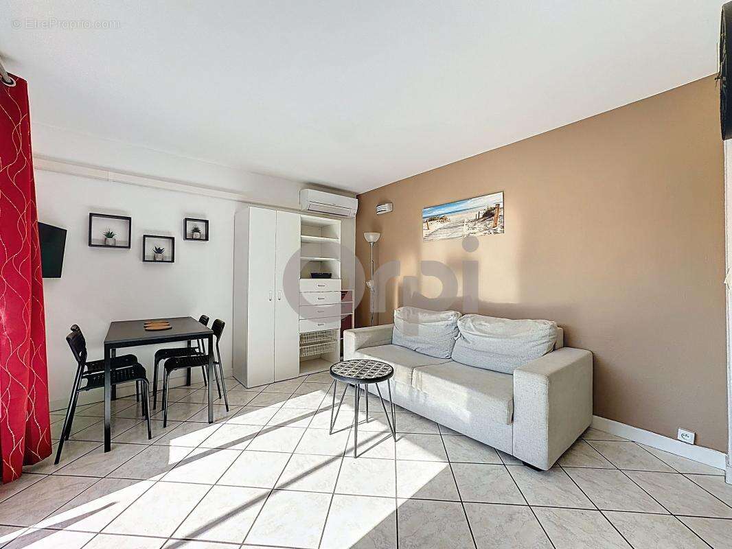 Appartement à FREJUS