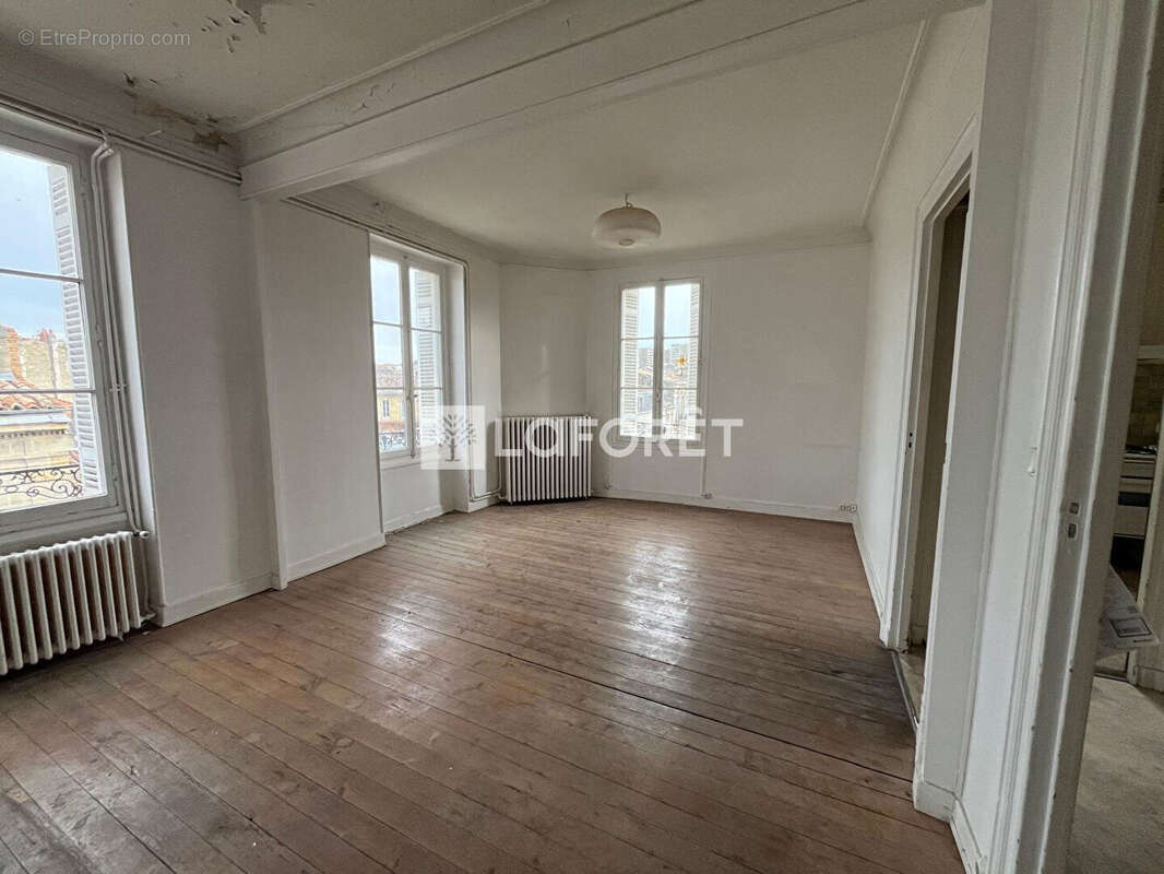 Appartement à BORDEAUX