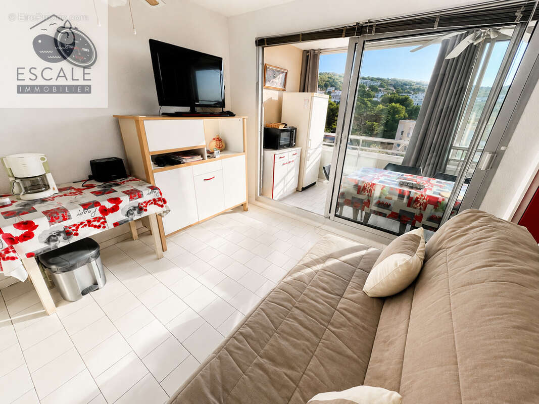 Vente studio cabine vue degagee quartier les quilles a sete - photo 10