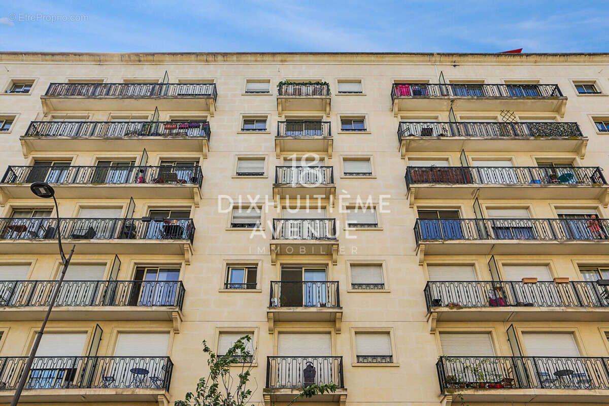 Appartement à PARIS-18E