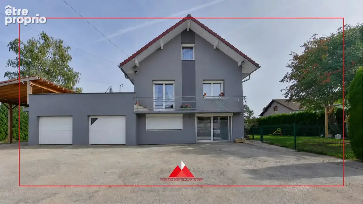 Maison à FRASNE