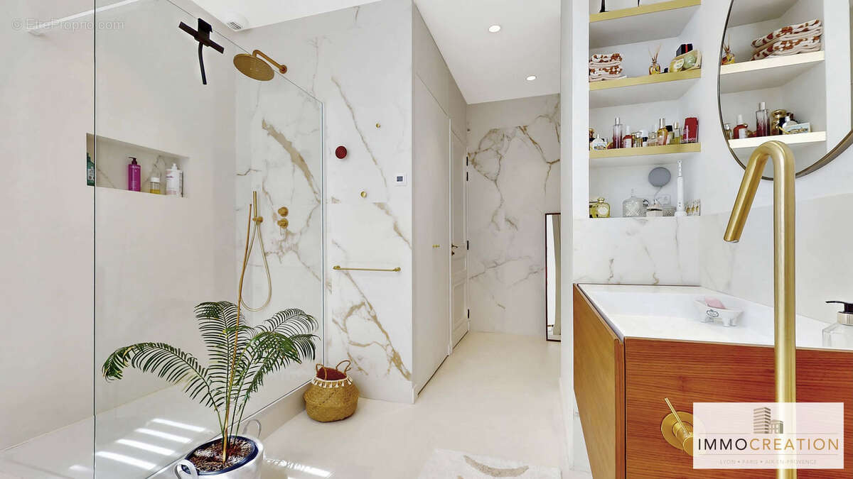 Appartement à LYON-6E