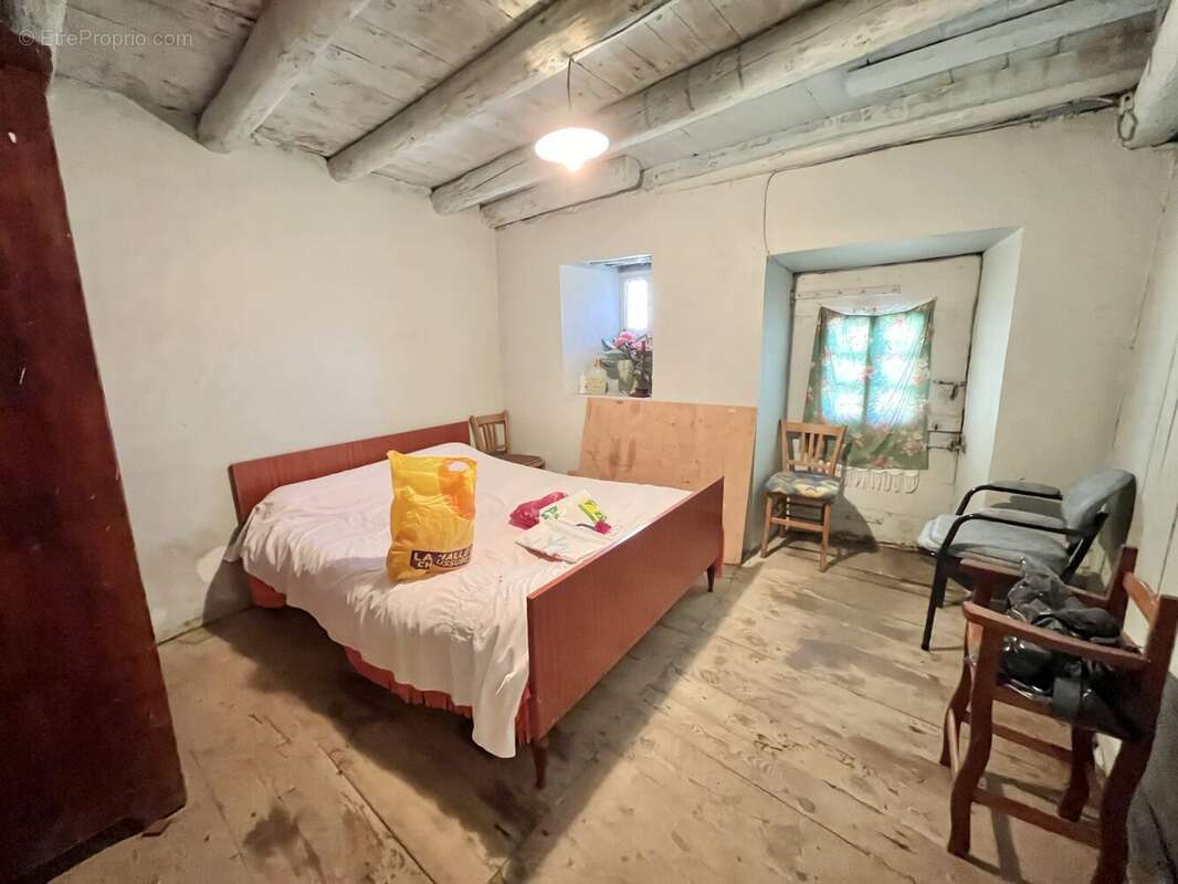 Maison à LES LAUBIES