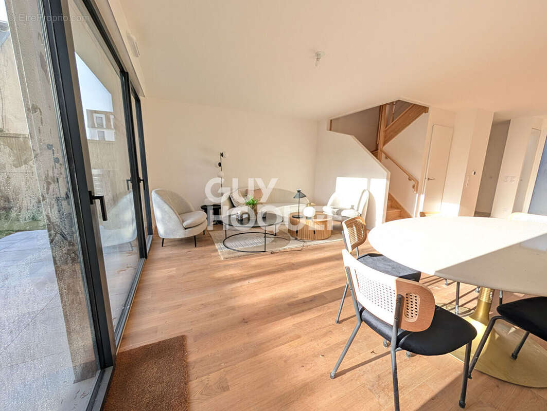 Maison à MARLY-LE-ROI