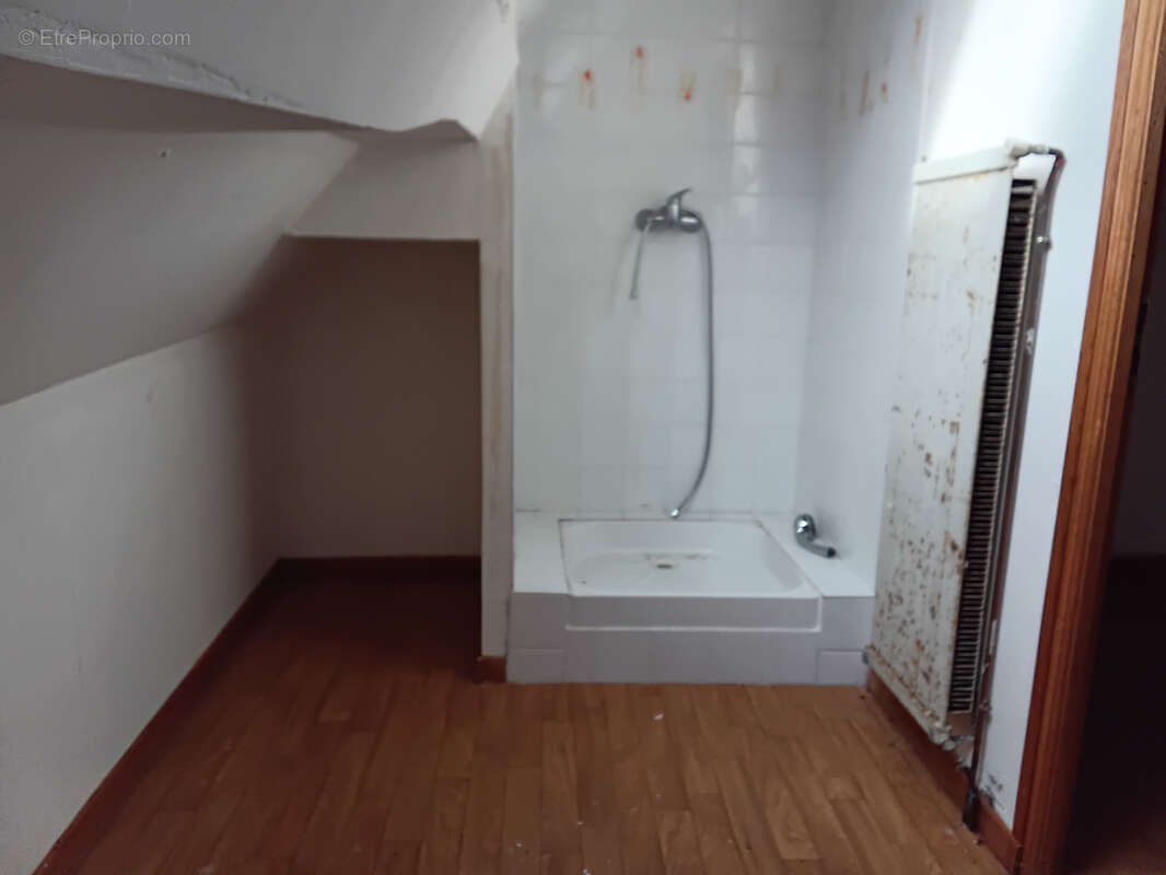 Maison à OUROUER-LES-BOURDELINS