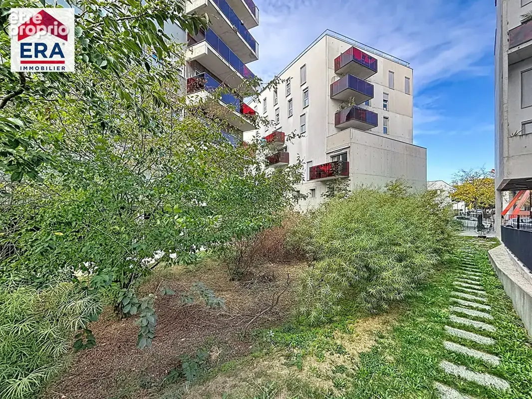 Appartement à IVRY-SUR-SEINE