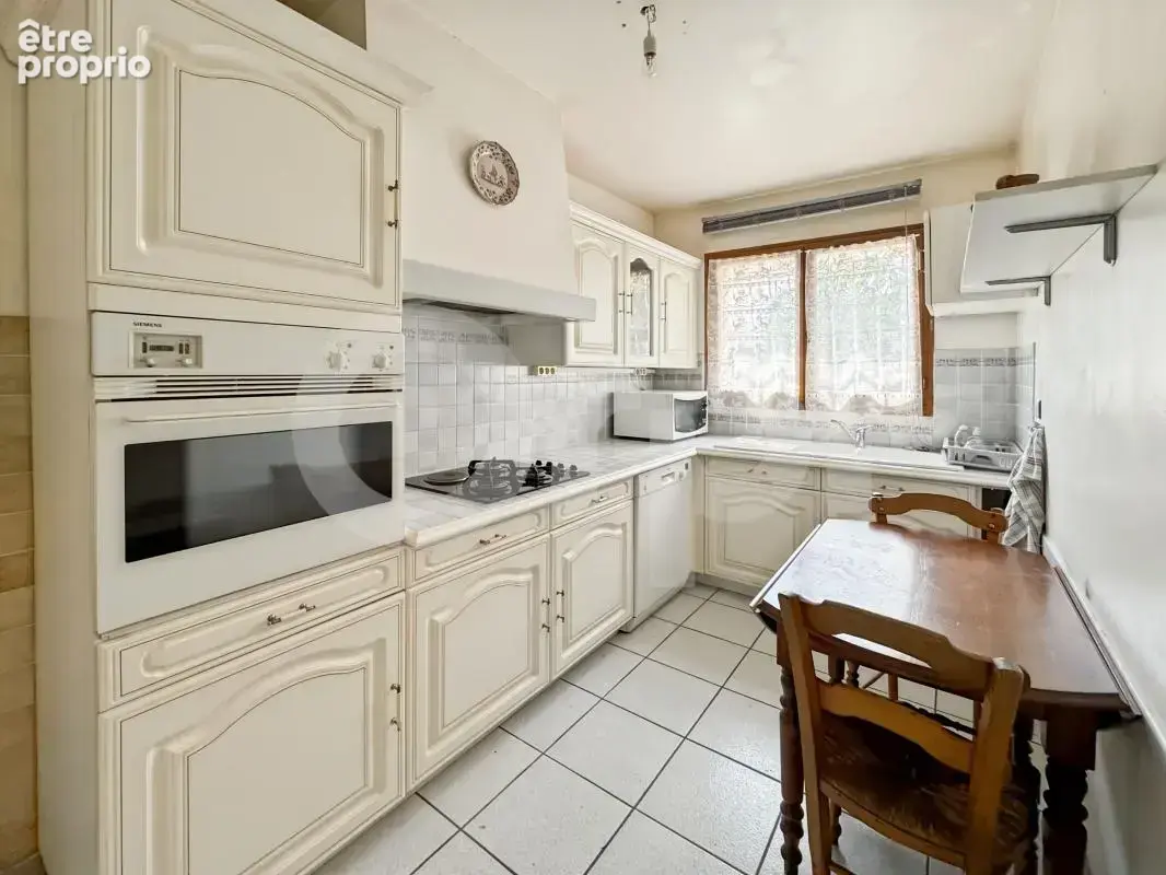 Maison 5 pièces – 90 m² – Centre-ville de La Crau - photo 6