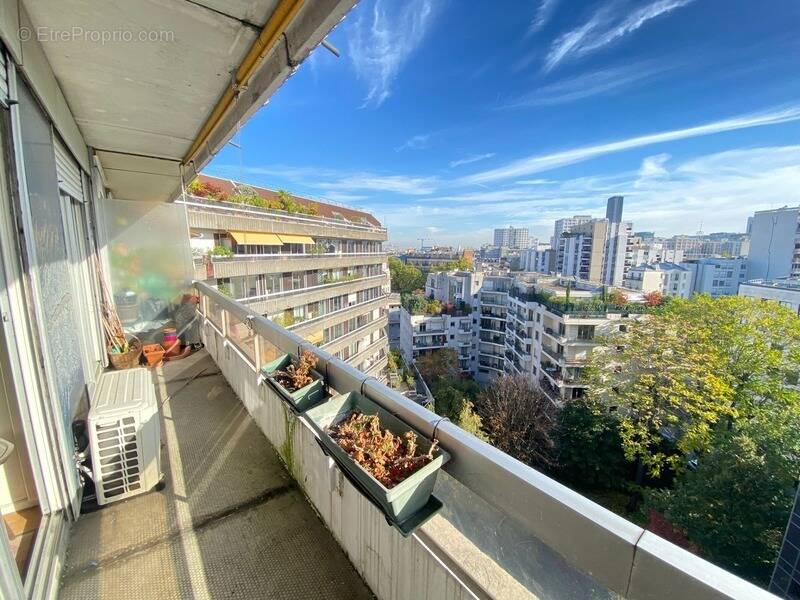 Appartement à PARIS-15E