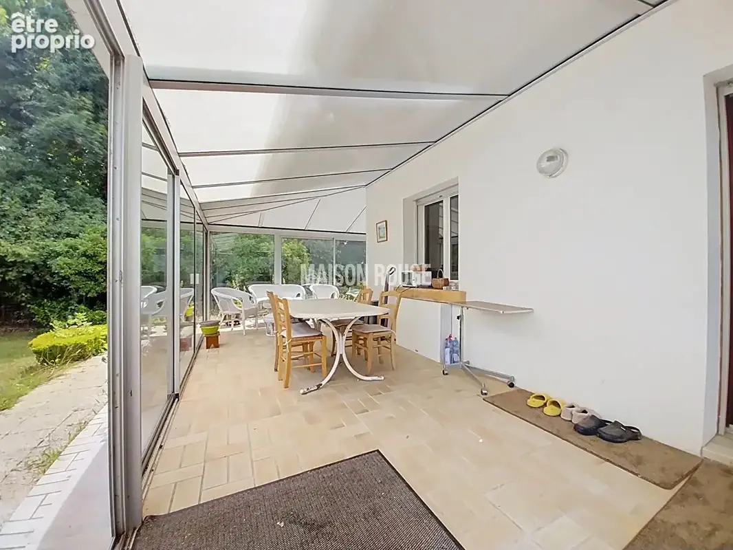 Pludual ,belle propriété familiale avec 4 chambres, gîte et 4 800 m² de terrain - photo 7