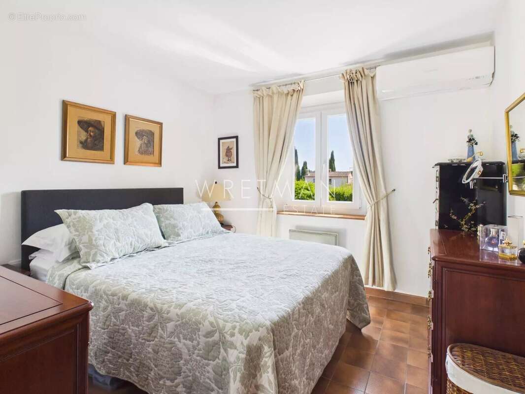 Villa de plain pied dans un quartier privilégié - Fayence - photo 13